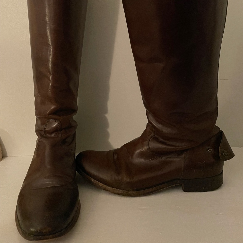 Women’s Frye Melissa Button Back Dark Brown size 7.5